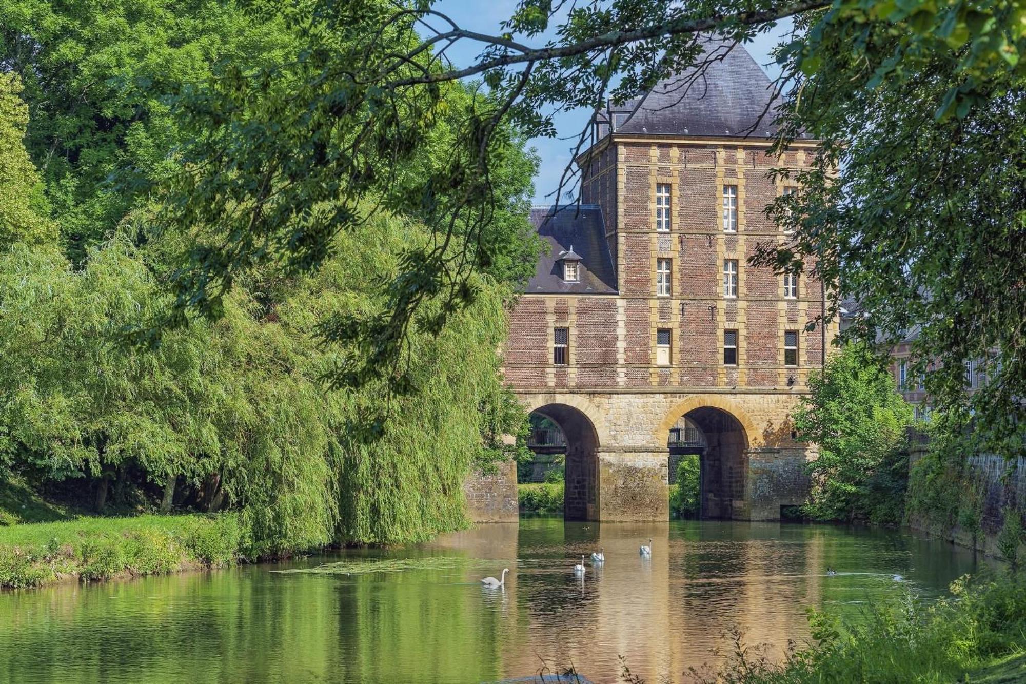 Le Petit Ardennais Charleville-Mézières Kültér fotó
